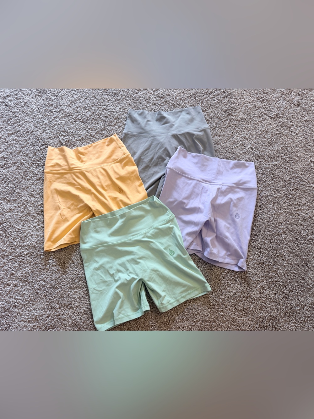 4-Piece Ryderwear Seamless Scrunch Biker Shorts Bundle | Pastel Activewear Set M